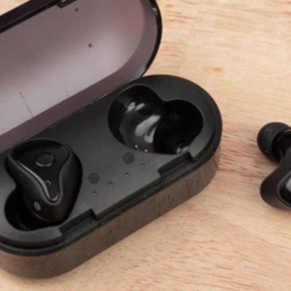 BLX Earbuds - Picture 3 of 4